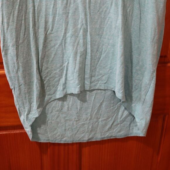 LuLaRoe Irma Blue High-Low Top XXS Lightweight Comfy Layered Casual Print - Picture 4 of 8